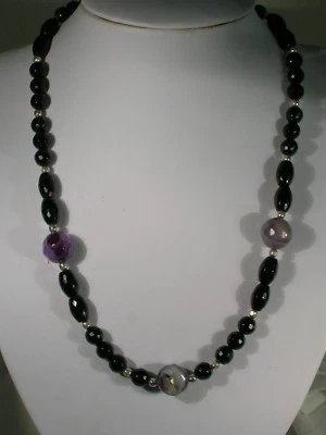 Collar de cuentas de ónix y ágata de 20" Foto 1 de 2