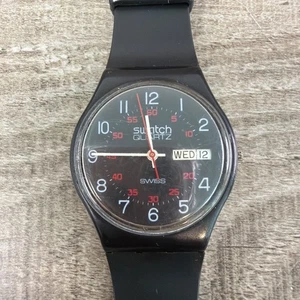 Reloj Swatch GB701 35mm Cuarzo Negro Día/Fecha De Colección con Correa Necesita Batería - Imagen 1 de 6