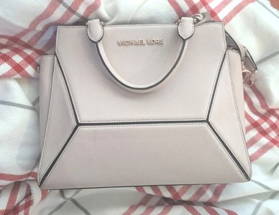 Cartera Saffiano Michael Kors Cuero Prisma Tamaño Mediano Foto 1 de 4