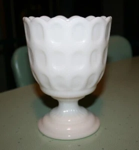E O Brody Honeycomb Milk Glass 6" Footed Vase Planter Compote Scalloped Edge - Picture 1 of 5