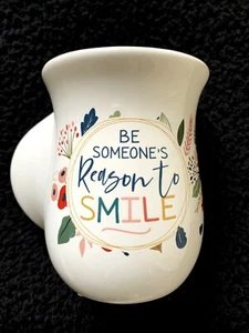 New P. GRAHAM DUNN MUG Oversized UNIQUE HANDLE Be Someone's Reason To Smile - Picture 1 of 8