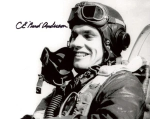 CLARENCE BUD ANDERSON SIGNED 8x10 PHOTO P-51 WORLD WAR II TRIPLE ACE BECKETT BAS - Picture 1 of 2