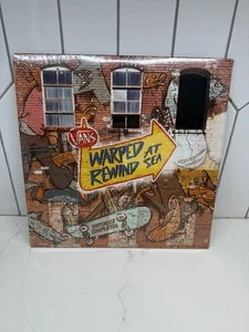 Vans Warped Rewind At Sea - 2017 Compilation Vinyl Record - NEW Sealed - RARE - Imagen 1 de 9
