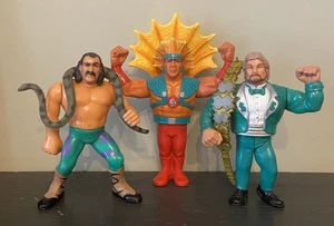 WWF - Hasbro - Jake The Snake Roberts. Barco de vapor Ricky. Million Dollar Man - Imagen 1 de 11