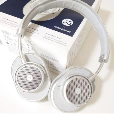 Master & Dynamic MW65 Kevin Duraut - Image 1 of 4