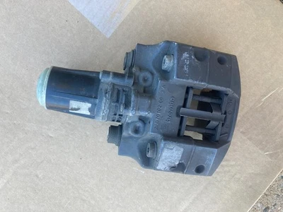 TESLA S Rear Parking Brake Caliper Right 2012-2015 1021250-00-A - Image 1 of 3