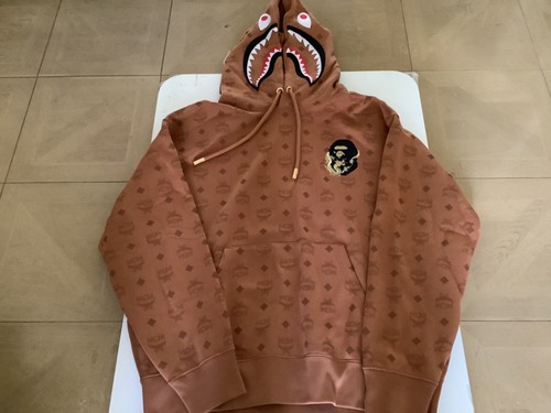 A BATHING APE (BAPE) Autentica a bathing ape bape x MCM shark pullover felpa con cappuccio marrone uomo L nuova rara
