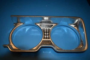1969 fabricante de equipos originales Mopar Plymouth Fury II LH bisel de ajuste de puerta con faros - Imagen 1 de 12