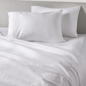 Classic White Sheet Set - 1500tc Level of Softness - Extra Soft Cooling Sheet... - Picture 1 of 9