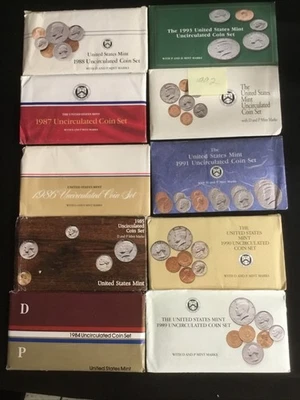 10 United States Mint Uncirculated Coin Sets 1984 - 1993 - Image 1 of 4