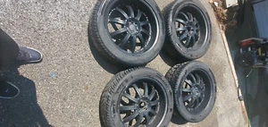 Jantes et pneus sport 22" Range Rover - Photo 1 sur 7