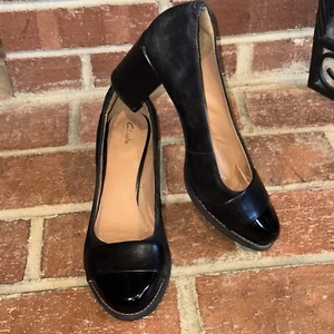 Clarks Artisan Black Patent Leather Suede Block Heel Shoes Women's 7M - Picture 1 of 9