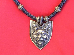 19" MEN'S GROWLING LION SHIELD PENDANT BRAIDED NECKLACE - UNIQUE! - Picture 1 of 2