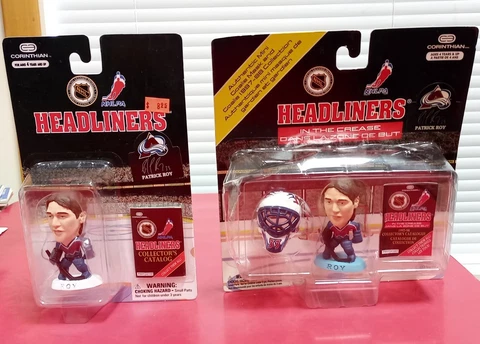 Two 1997-98 NHL Corinthian Headliners of Patrick Roy, incl In the Crease Version Cover