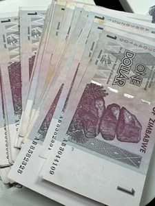 ๐ฟ๐ผ LOT OF 10, ZIMBABWE 1 DOLLAR BANKNOTE, 2007, P-65, CIRCULATED ๐ฟ๐ผ - Picture 1 of 8
