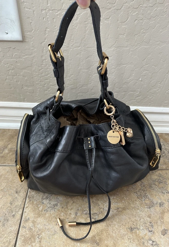 Juicy Couture Double Dare E/W Hobo Hobo Handbags - Green