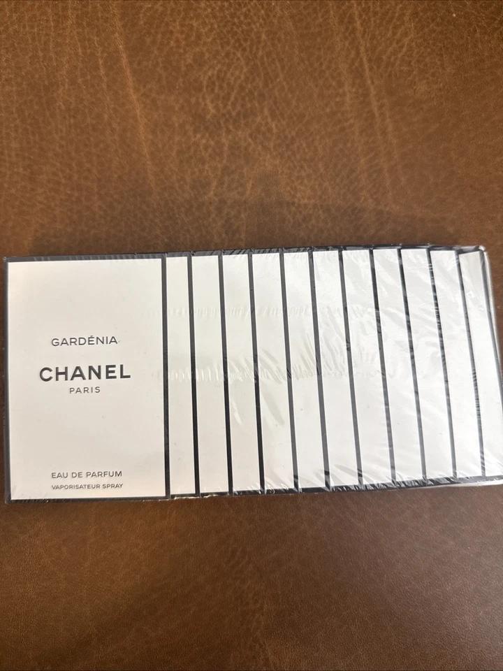 Chanel Gardenia Eau De Parfum Vail Spray Foto 1 de 4