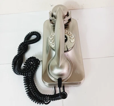Telefone Grand Wall vintage retrô montado na parede com fio, funciona - Imagem 1 de 4