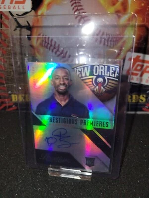 2014 Prestige Prestigious Premieres Signatures Premium Russ Smith Rookie Auto RC - Image 1 of 2