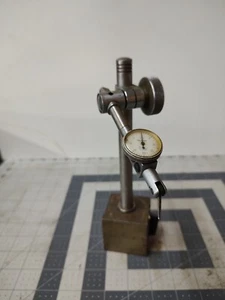 Mitutoyo Test Indicator with Vertical Magnetic Base - Picture 1 of 3