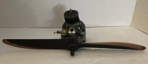 Vintage K&B Torpedo 45 RC Modellflugzeug Motor .45 Glühmotor mit Propeller - Bild 1 von 7