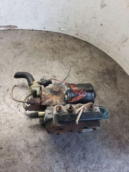 Conjunto de piezas de freno antibloqueo para 94-95 Bonneville 1096816 Foto 1 de 4