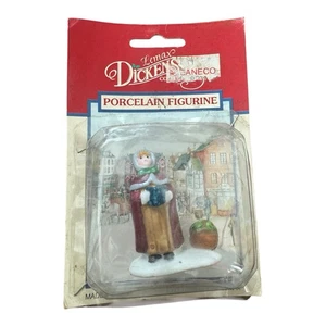 Lemax  Dickensvale Collectibles Porcelain Figurine Caroler - Picture 1 of 3