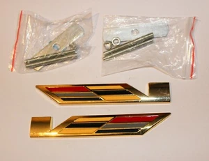 2pcs V Gold Colour Car Grill Badge Emblems - Picture 1 of 2