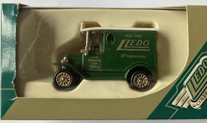 LLEDO DAYS GONE DG006178 1920 FORD MODEL T VAN COLLECTORS CLUB ANNIVERSARY BNIB - Picture 1 of 3