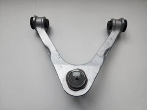 DODGE VIPER RR Upper Control Arm 96 97 98 99 00 01 02 - Picture 1 of 4