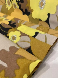 Vtg Fabric POLY BLEND Huge FLOWERS Peach Black Gray Yellow Mocha 45x1yd+20" - Bild 1 von 2