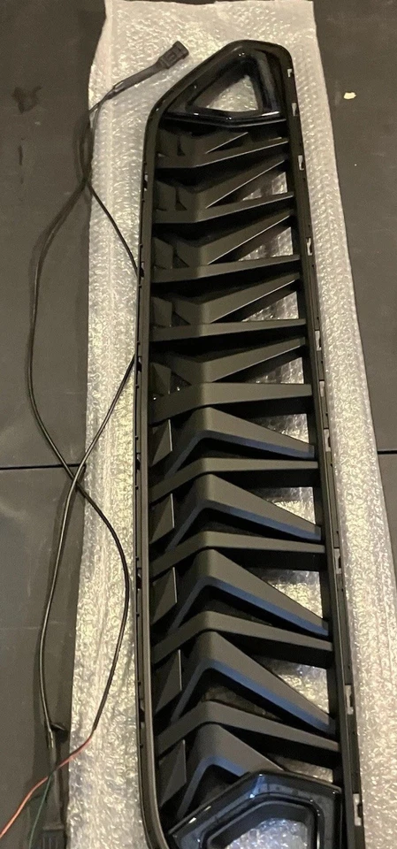 Mustang RTR 2018-2023 estilo parrilla superior LED DRL señal de giro GT EcoBoost negro Foto 1 de 4