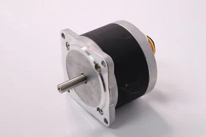 Motore step/motore stepping Vexta PH296-E4.2B - Foto 1 di 2