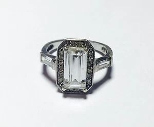 STERLING SILVER 925 CLEAR STONES WOMANS LADIES ENGAGEMENT RING SIZE 7.5 - Picture 1 of 6