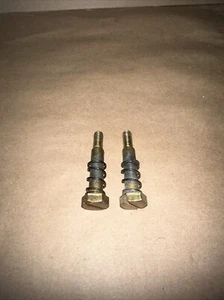 McCulloch Eager Beaver 2.1 CU Chainsaw Handle Mount Bolt Spring Set OEM - Picture 1 of 2