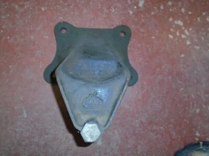 488K488 MACK SPRING HANGER T2 477 - Picture 1 of 7