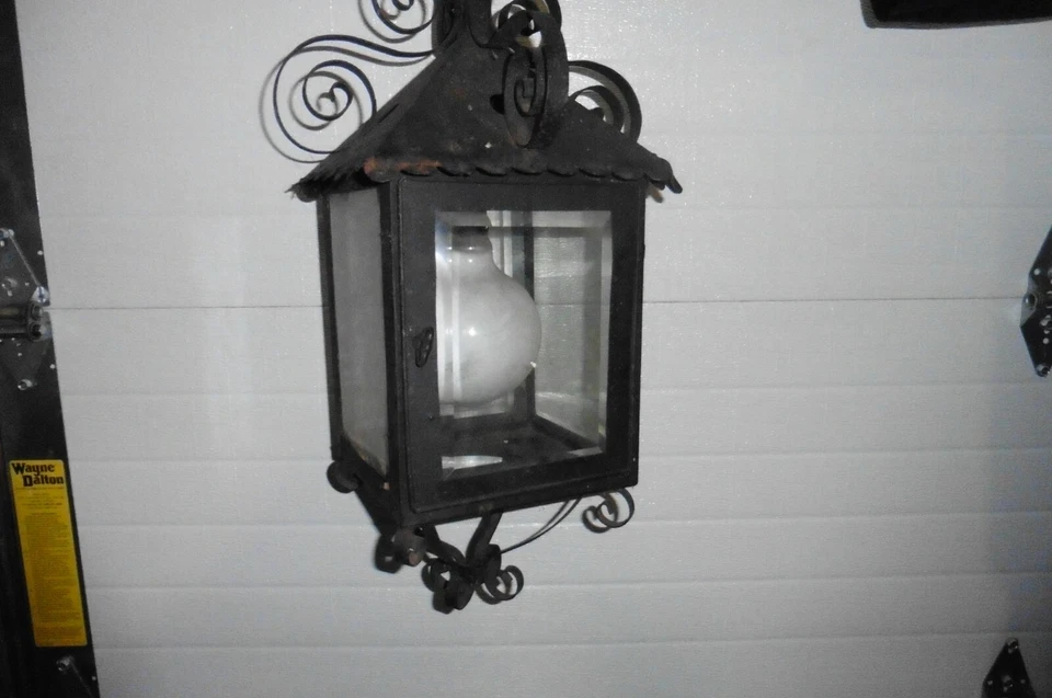 Lámpara de techo vintage de madera estaña colgante gótica victoriana trabajando hierro forjado Foto 1 de 4