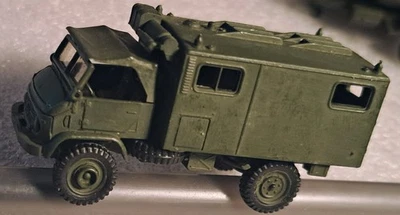 HO - Roco Z-242  1/87 German Army Military Unimog Communications Truck - Lot 456 - Image 1 of 4