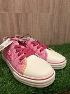 Nuevas zapatillas bajas Barbie molidas sin caja para niñas talla 4 - Imagen 1 de 7