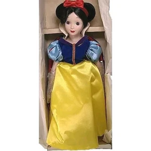 Snow White Doll 16" Golden Anniversary Limited 1987 Walt Disney Co. W/Stand Read - Picture 1 of 10
