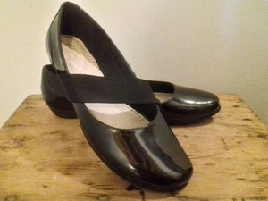Clarks Collection SOMERSET Womans Black Patent Leather  Shoes Size UK 6 - Picture 1 of 7