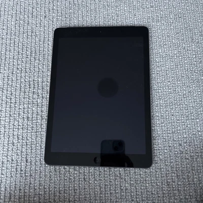 Apple iPad Air 1st Gen. 128GB, Wi-Fi, 9.7in- Space Grey great Used Condition - Image 1 of 4