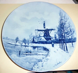Reproduction Delft Decorative Plate Blue & Light Blue Windmill - Picture 1 of 5