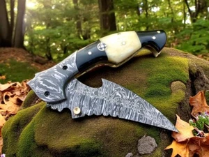 Handmade damascus steel folding knife with bone handle - Picture 1 of 8