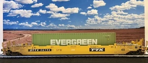 HO Athearn 5902 Black TTX Logo 48' Gunderson Husky Stack DTTX 56194 w/container - Picture 1 of 5