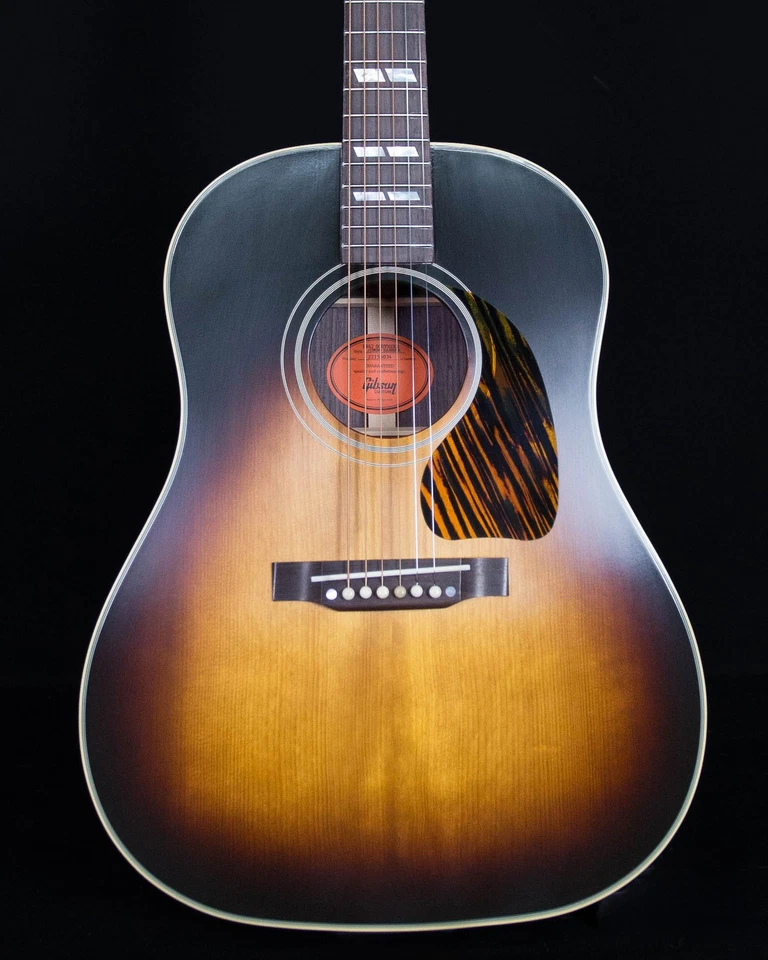 Gibson Custom Shop 1942 Banner Southern Jumbo Vintage Sunburst