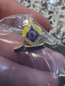 Vintage MASONIC Shriners Freemason Fraternal G Pin - Kansas Masonic Unity Lapel - Picture 1 of 3