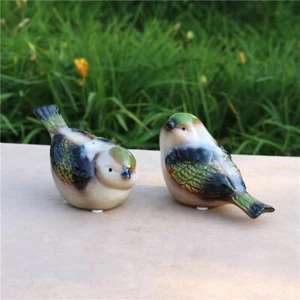 A Pair Porcelain Figurine Ceramic Birdie Lovers Miniature Decoration Ornament - Picture 1 of 6