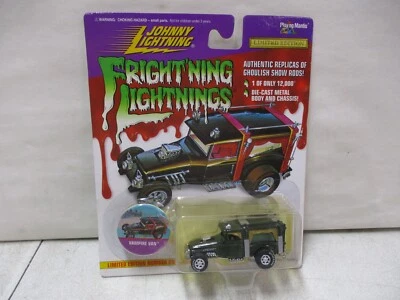 Johnny Lightning Fright'ning Lightnings Vampire Van - Image 1 of 2