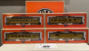 Lionel UNION PACIFIC STREAMLINER Passenger Cars 4PK 6-15185 NEW! - Picture 1 of 8